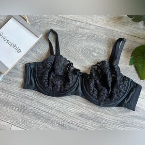 Victoria’s Secret vintage Y2K filigree embroidered mesh balconette bra 36C